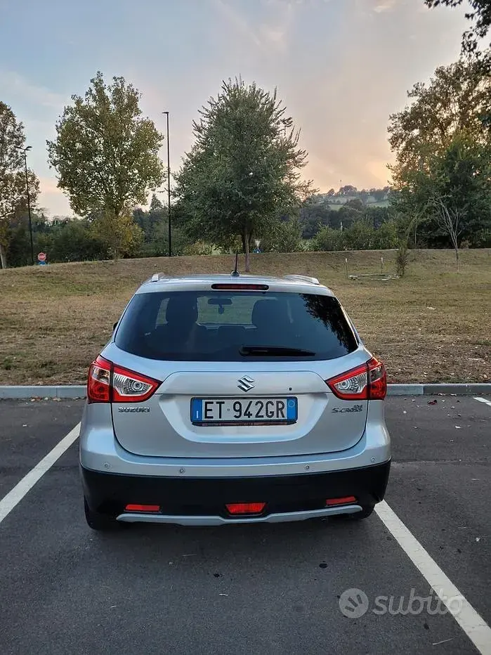 Usata Suzuki SX4 S-Cross 120 CV (88 kW) 2015 Grigio SUV
