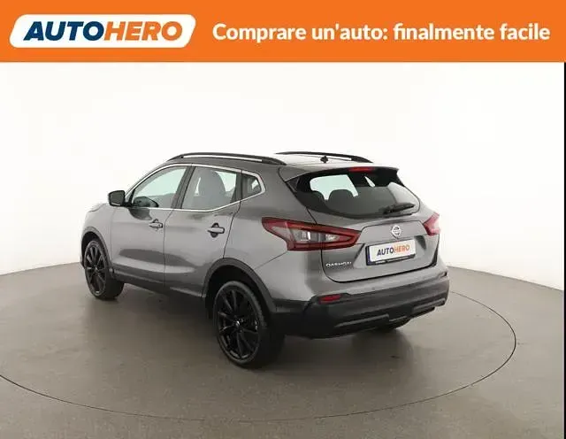 Usata Nissan Qashqai Tekna+ 140 CV (102 kW) 2020 Grigio SUV
