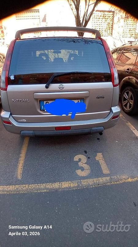 Usata Nissan X-Trail 136 CV (100 kW) 2003 Grigio SUV