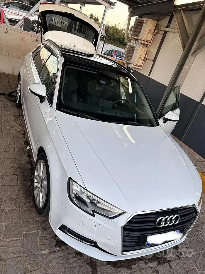 Usata Audi A3 S-Line 150 CV (110 kW) 2019 Bianco Berlina