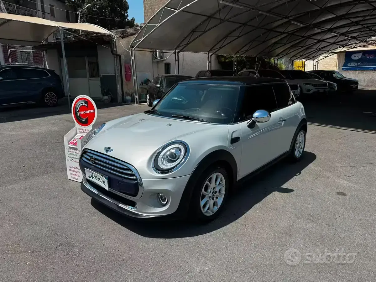 Usata Mini Cooper D 116 CV (85 kW) 2015 Bianco Utilitaria