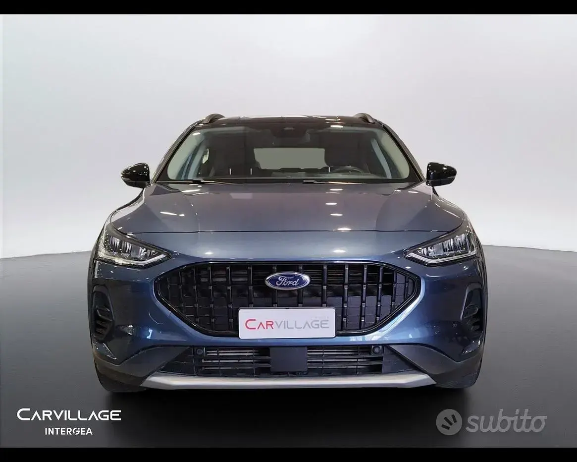 Usata Ford Focus Active 125 CV (91 kW) 2023 Blu SUV