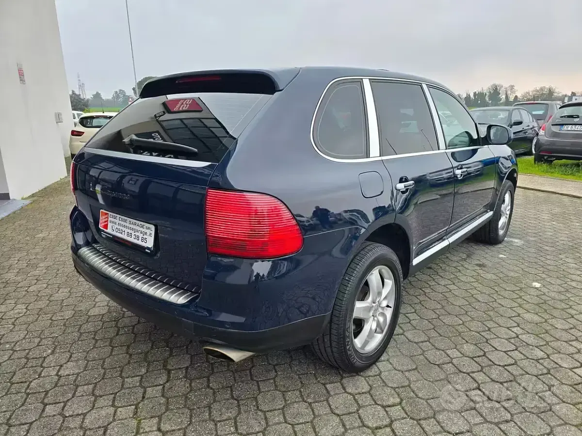 Usata Porsche Cayenne 250 CV (183 kW) 2006 Blu SUV