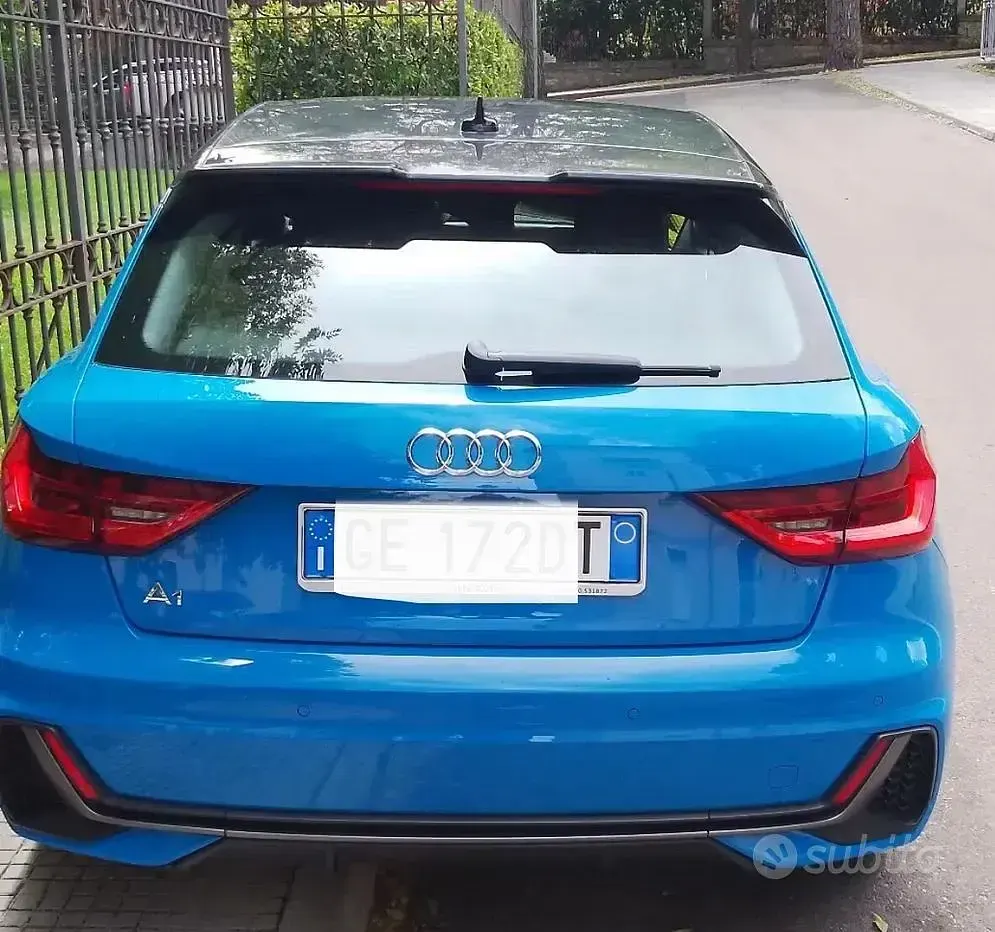 Usata Audi A1 110 CV (80 kW) 2021 Blu SUV