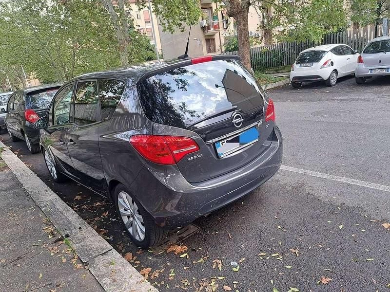 Usata Opel Meriva S 110 CV (80 kW) 2014 Monovolume