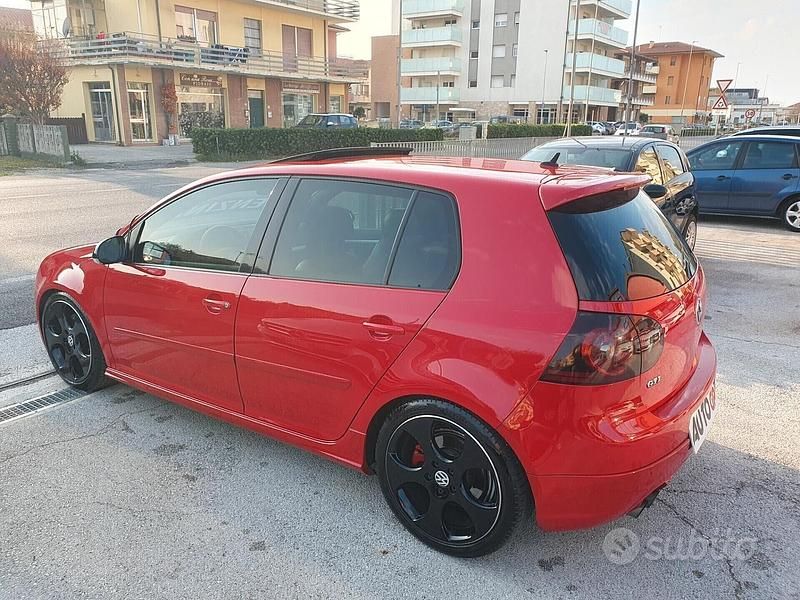 Usata VW Golf VI Edition 230 CV (169 kW) 2008 Rosso Utilitaria