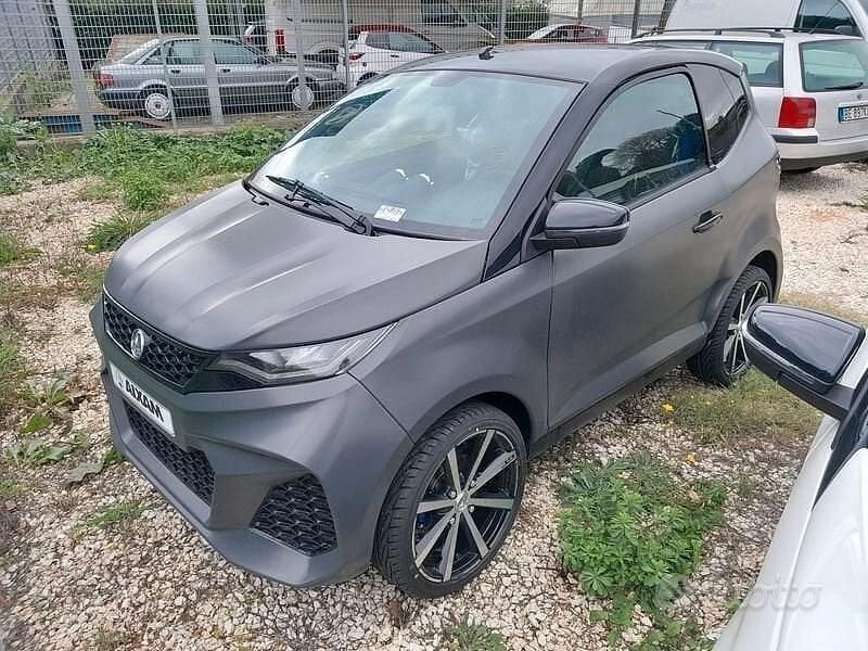 Nuova Aixam City GTO 2025 Grigio Berlina