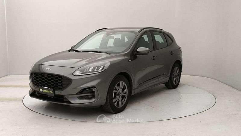 Usata Ford Kuga ST-Line 120 CV (88 kW) 2022 Grigio SUV