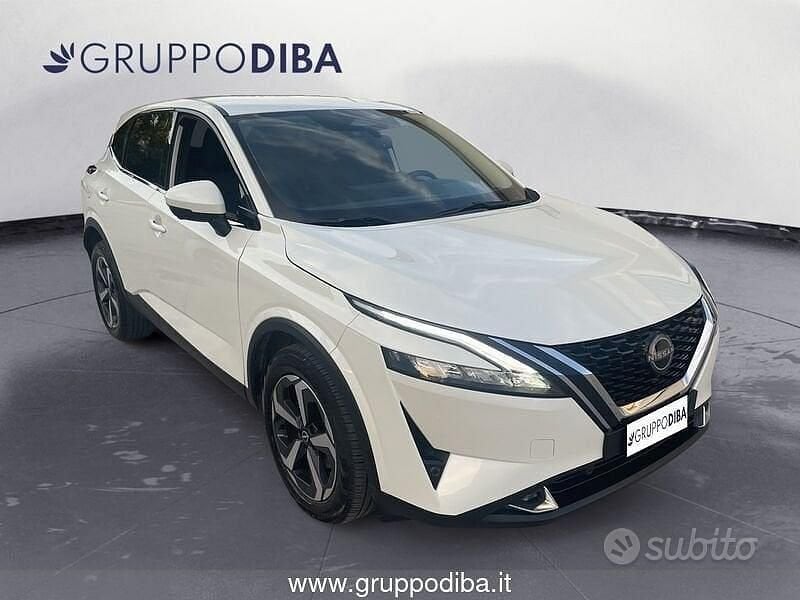 Usata Nissan Qashqai N-Connecta 140 CV (102 kW) 2023 Bianco SUV