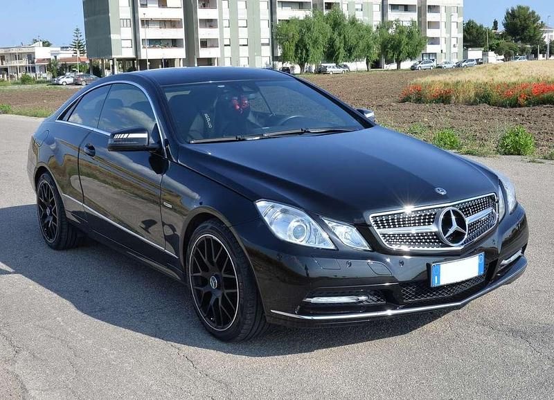 Usata Mercedes E220 Executive 170 CV (125 kW) 2013 Coupé