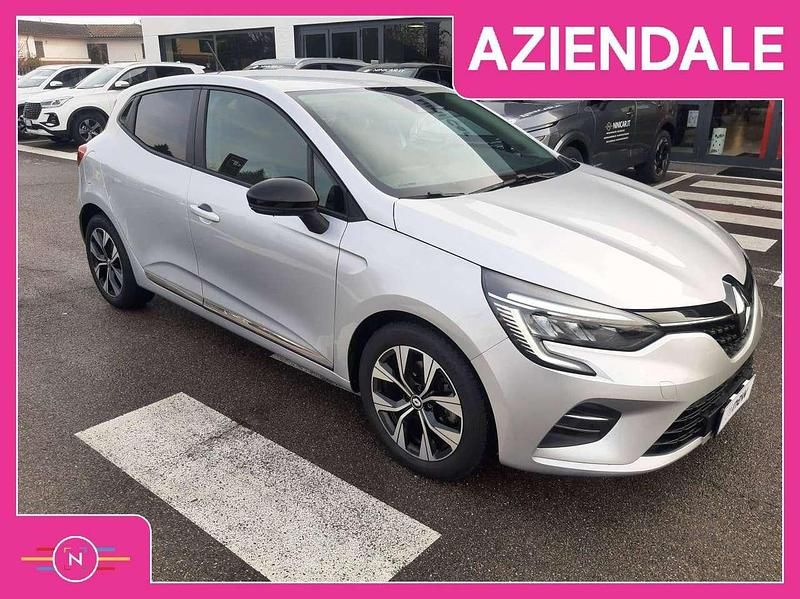 Argento Usata 2023 Renault Clio V Evolution Tre volumi | 15.400 € (Buon prezzo) - Immagine 1/4