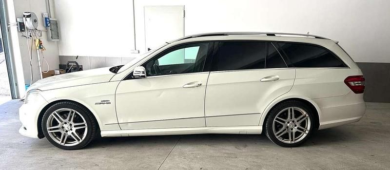 Usata Mercedes E250 Avantgarde 204 CV (150 kW) 2011 Bianco Station wagon