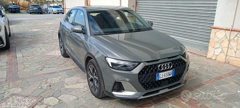 Usata Audi A1 Admired 2022 Grigio SUV
