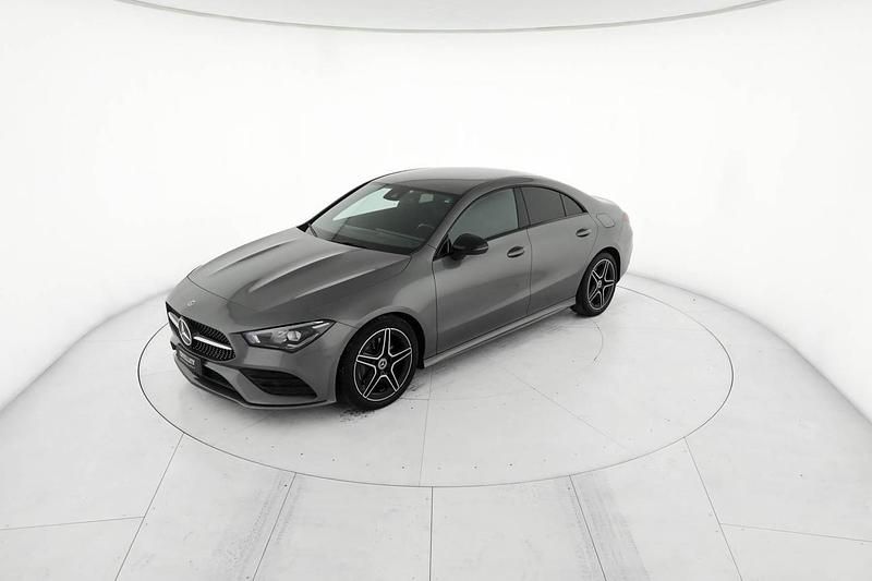 Usata Mercedes CLA200 Premium 150 CV (110 kW) 2022 Grigio Coupé