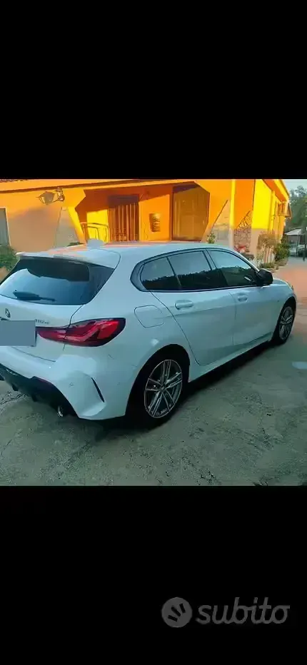 Usata BMW 118 M Sport 150 CV (110 kW) 2021 Bianco Utilitaria