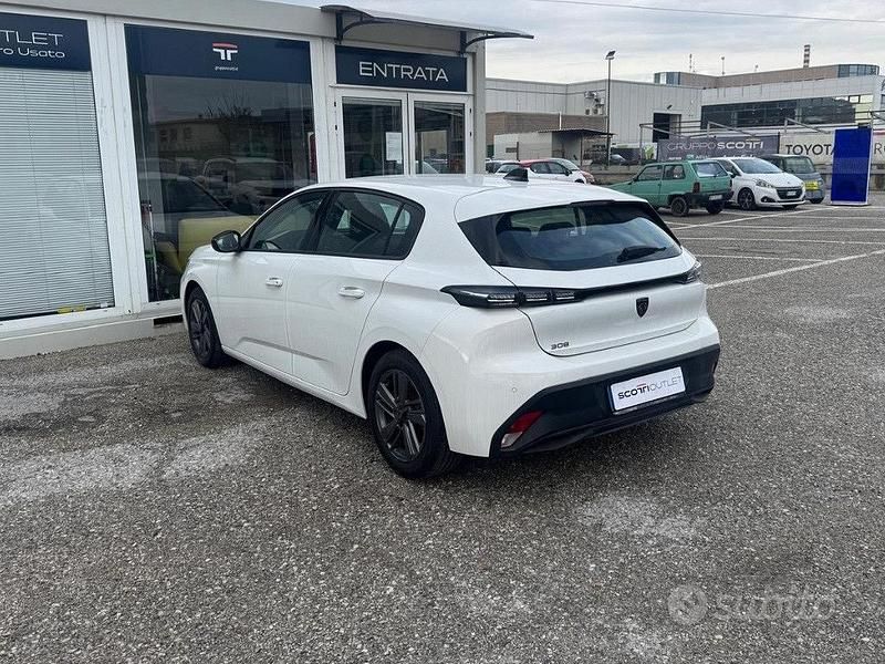 Usata Peugeot 308 Active 110 CV (80 kW) 2022 Other Berlina