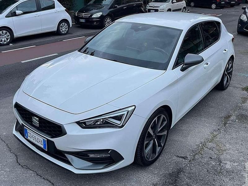 Usata Seat Leon FR 110 CV (80 kW) 2021 Bianco Berlina