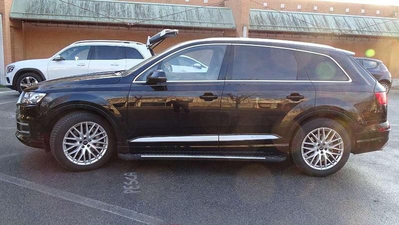 Usata Audi Q7 Sport 272 CV (200 kW) 2018 Nero SUV