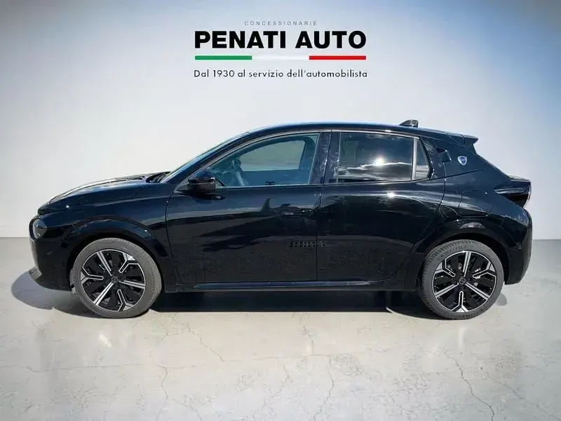 Usata Lancia Ypsilon 110 CV (80 kW) 2025 Nero Utilitaria