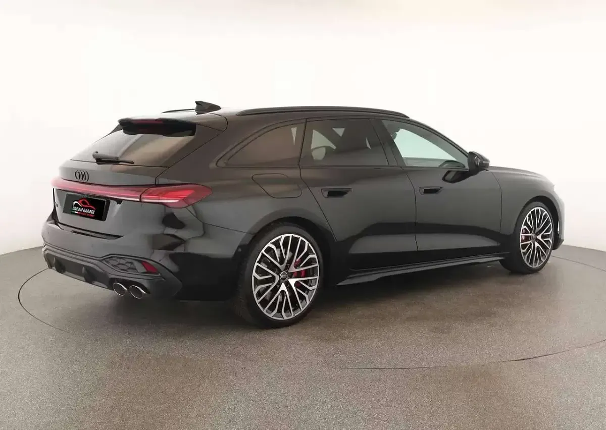 Usata Audi S5 Ambiente 367 CV (269 kW) 2025 Nero Station wagon