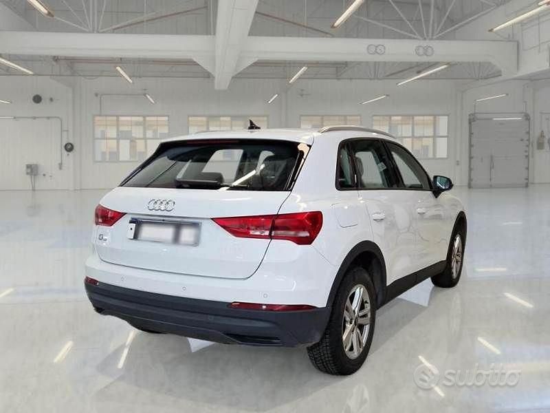 Usata Audi Q3 Business 150 CV (110 kW) 2022 Grigio SUV