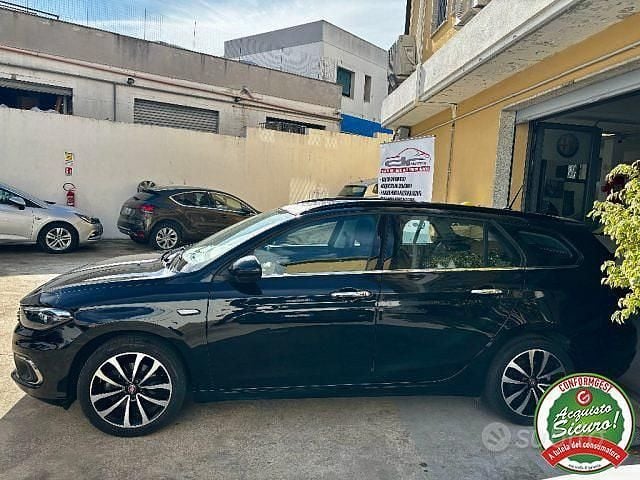 Usata Fiat Tipo Lounge 95 CV (69 kW) 2019 Nero Station wagon