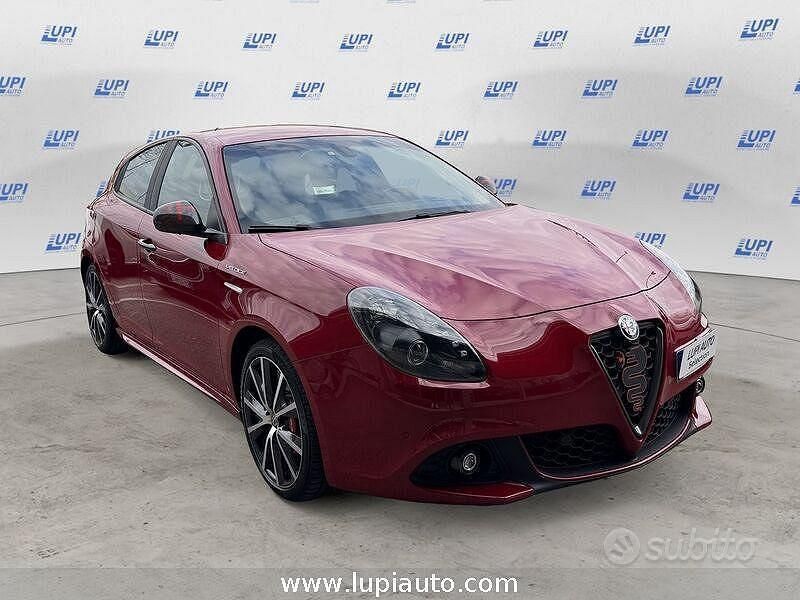 Usata Alfa Romeo Giulietta Veloce 241 CV (177 kW) 2016 Rosso Utilitaria