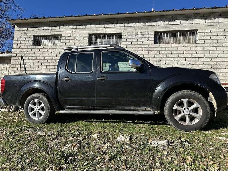 Usata Nissan Navara XE 171 CV (125 kW) 2010 Pick-up