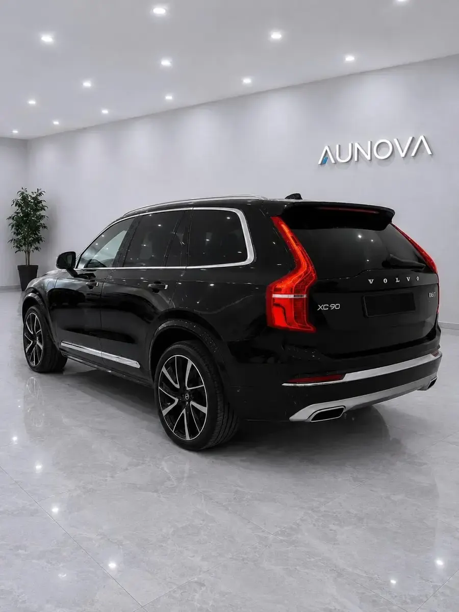 Usata Volvo XC90 Inscription 235 CV (172 kW) 2019 Nero SUV