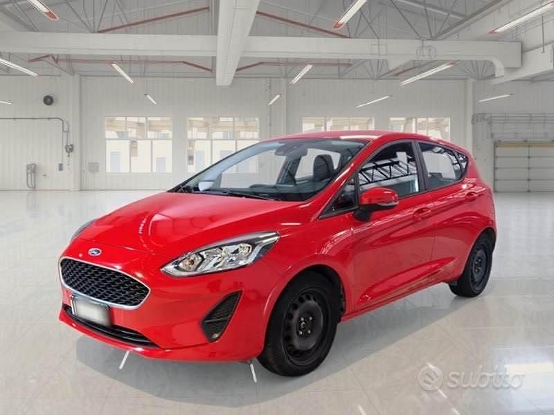 Usata Ford Fiesta S 95 CV (69 kW) 2020 Rosso pastello Berlina