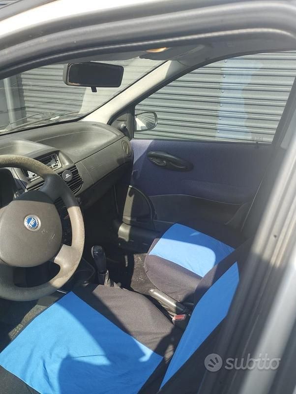 Usata Fiat Punto 2003 Grigio Utilitaria