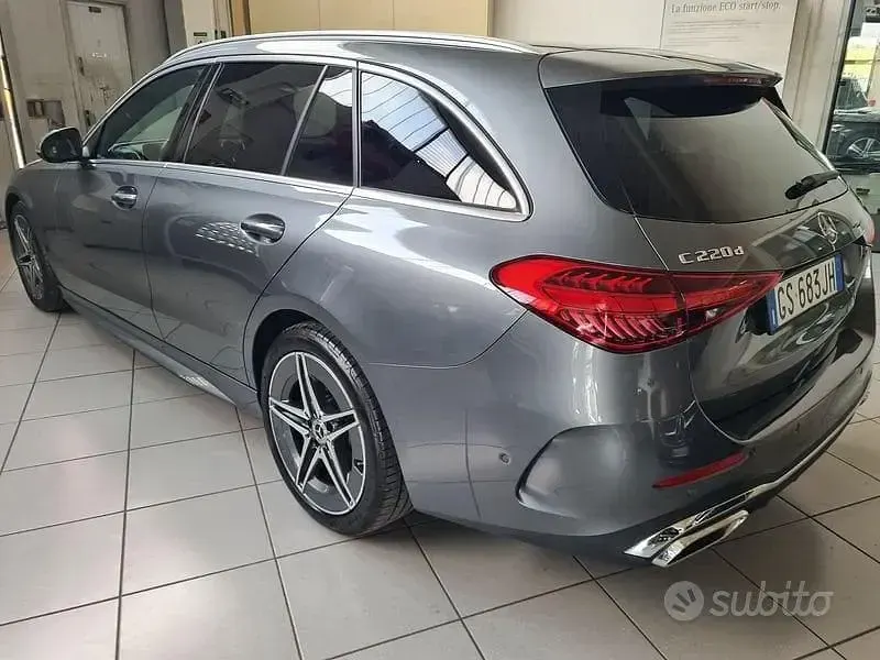 Usata Mercedes C220 AMG Line Premium 199 CV (146 kW) 2023 Grigio Station wagon
