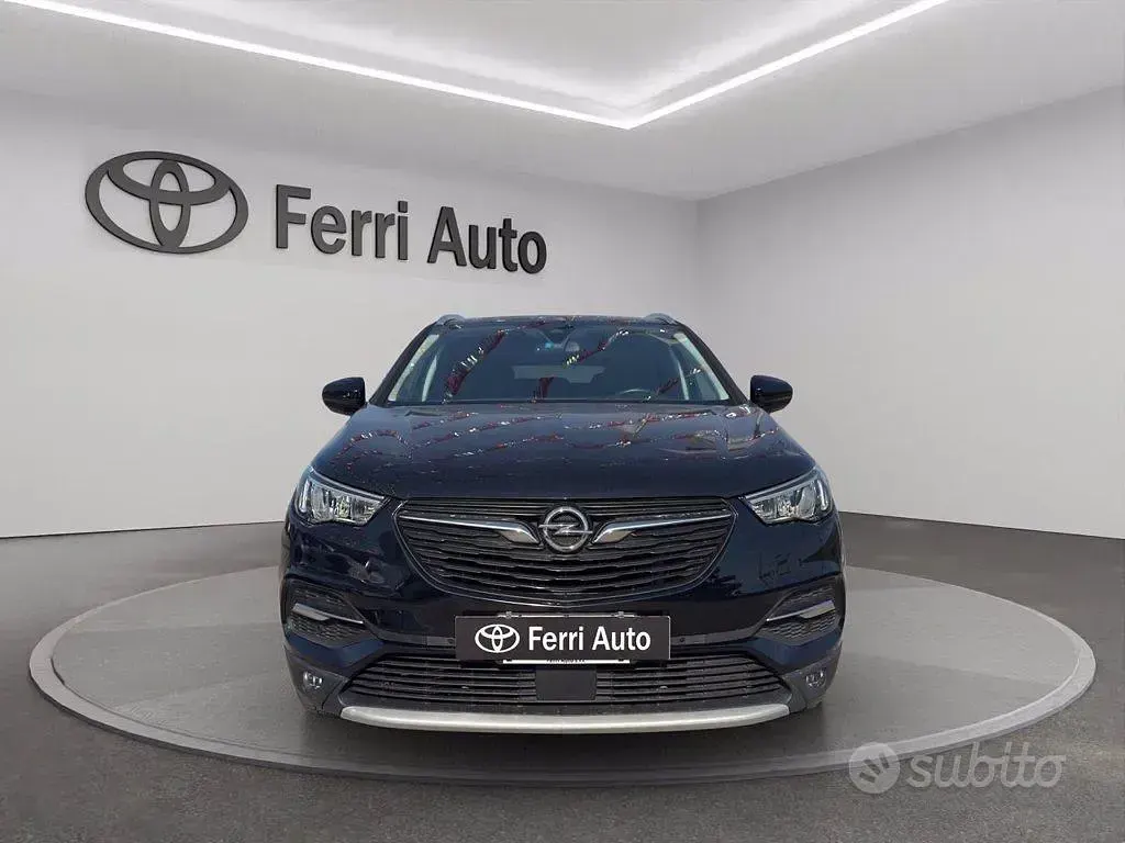 Usata Opel Grandland X Innovation 131 CV (96 kW) 2019 Nero SUV