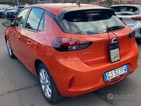 Usata Opel Corsa Edition 75 CV (55 kW) 2022 Arancione Utilitaria