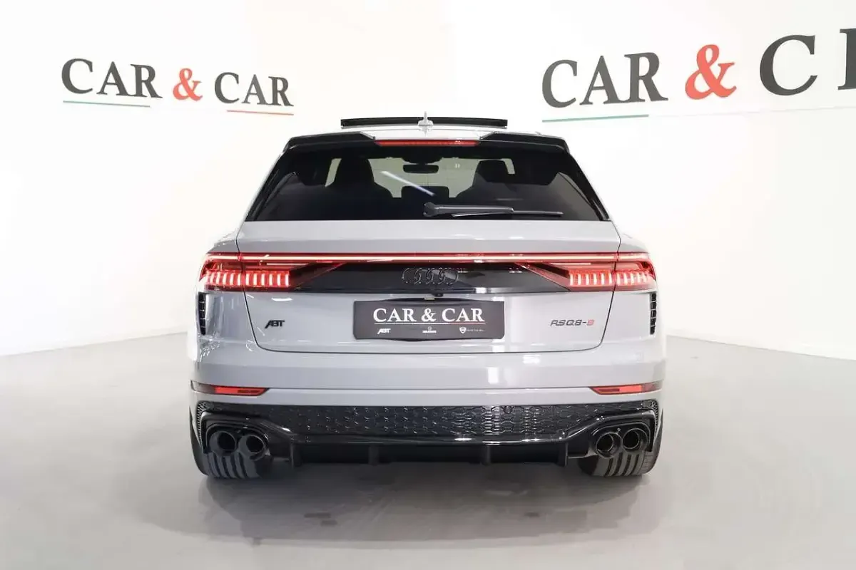 Usata Audi RS Q8 Ambiente 740 CV (544 kW) 2022 Grigio SUV