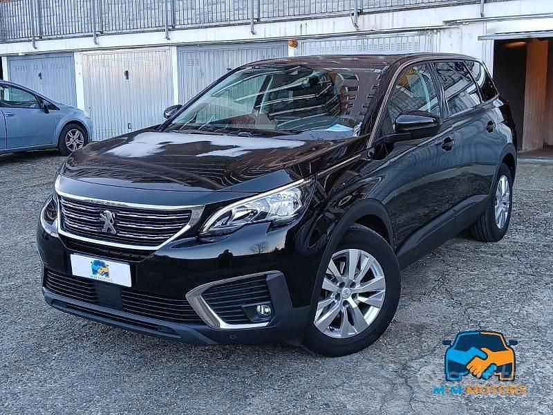 Usata Peugeot 5008 Business-Line 131 CV (96 kW) 2020 Nero SUV