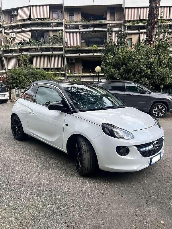 Usata Opel Adam Slam 87 CV (63 kW) 2016 Utilitaria