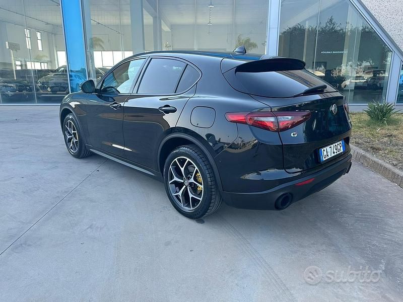 Usata Alfa Romeo Stelvio 210 CV (154 kW) 2019 Nero SUV