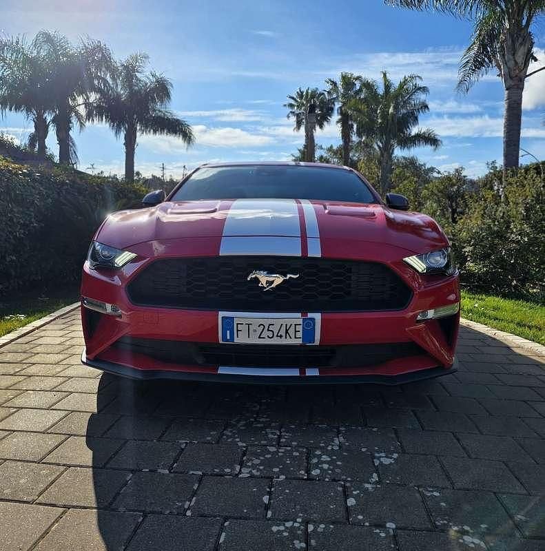 Usata Ford Mustang Convertible 317 CV (233 kW) 2019 Cabrio