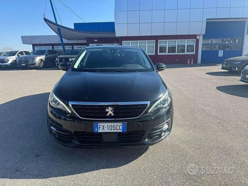 Usata Peugeot 308 Business-Line 131 CV (96 kW) 2019 Nero Station wagon