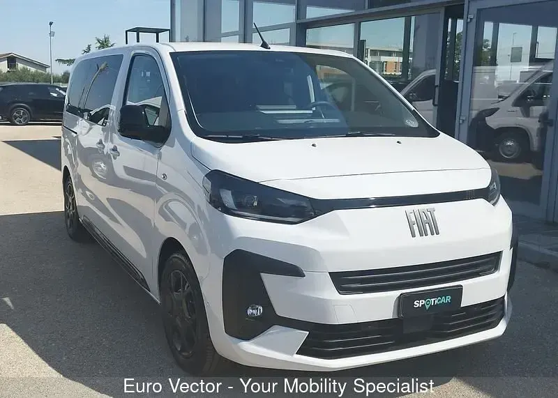 Usata Fiat E-Ulysse 130 kW (177 CV) 2025 Monovolume