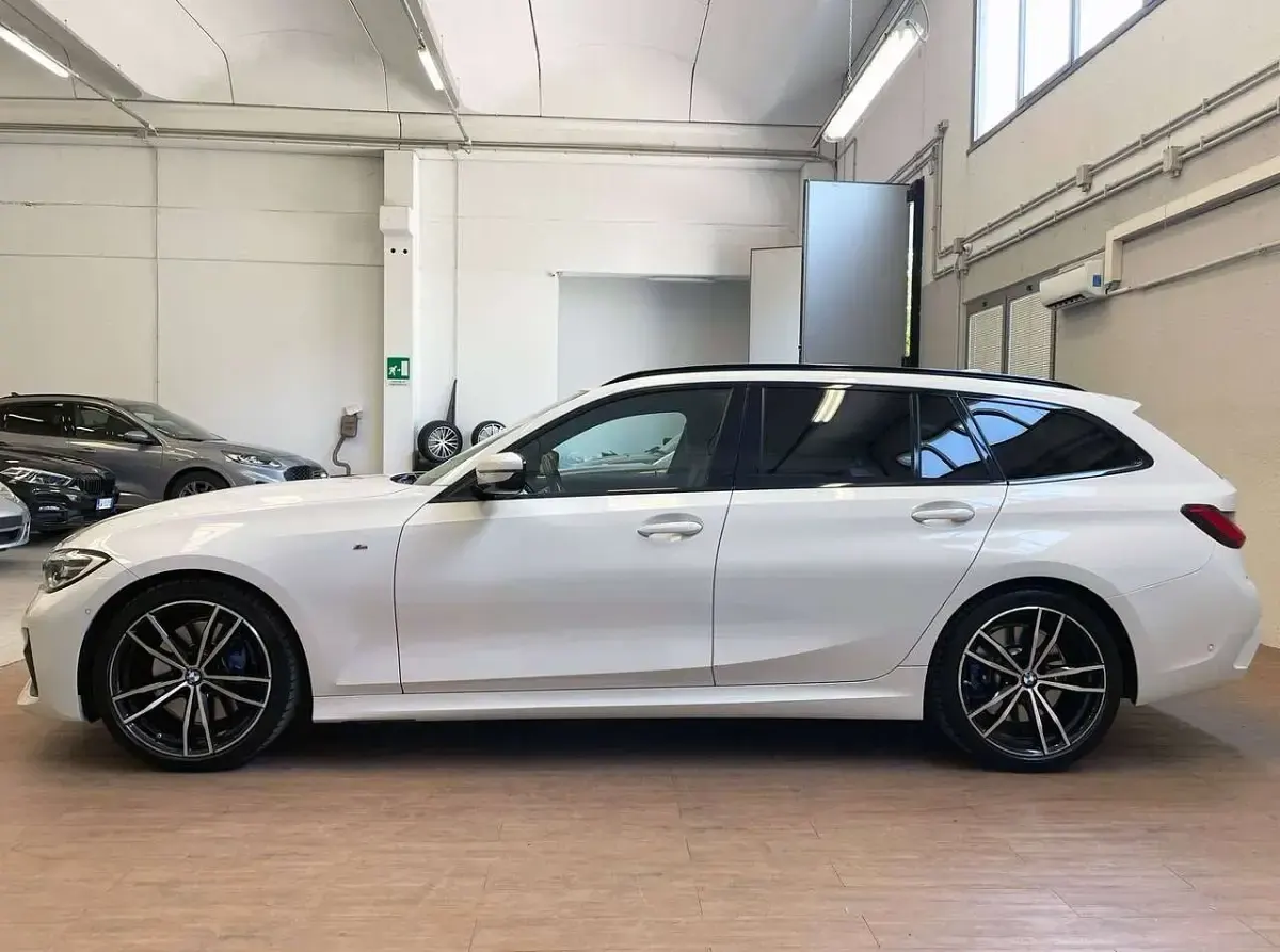 Usata BMW 320 M Sport 190 CV (139 kW) 2021 Bianco Station wagon