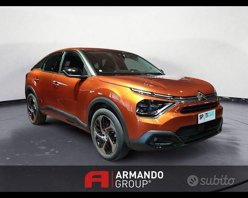 Occasion Citroën C4 Feel 131 ch (96 kW) 2022 Orange Berline