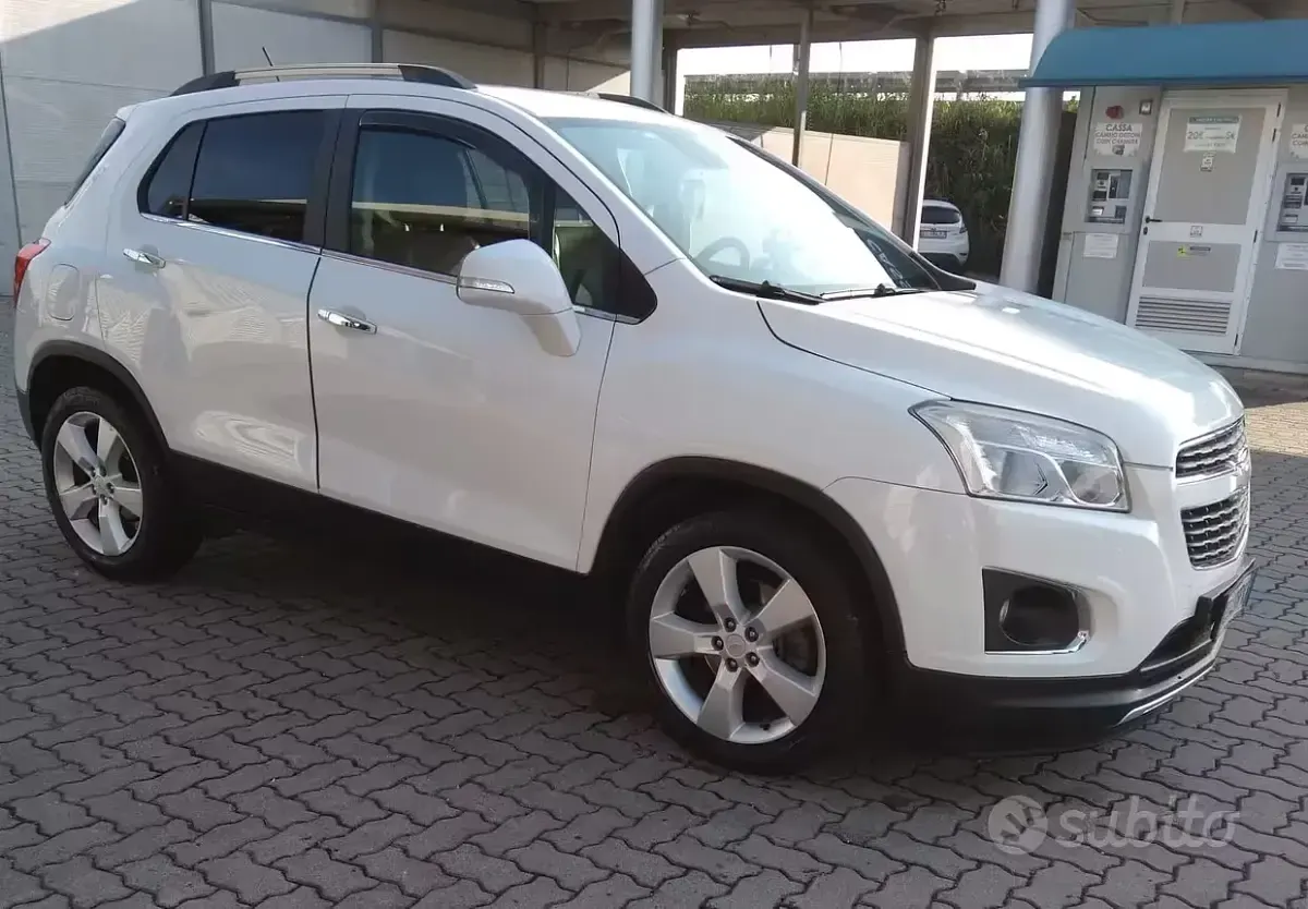 Usata Chevrolet Trax 131 CV (96 kW) 2013 Bianco SUV