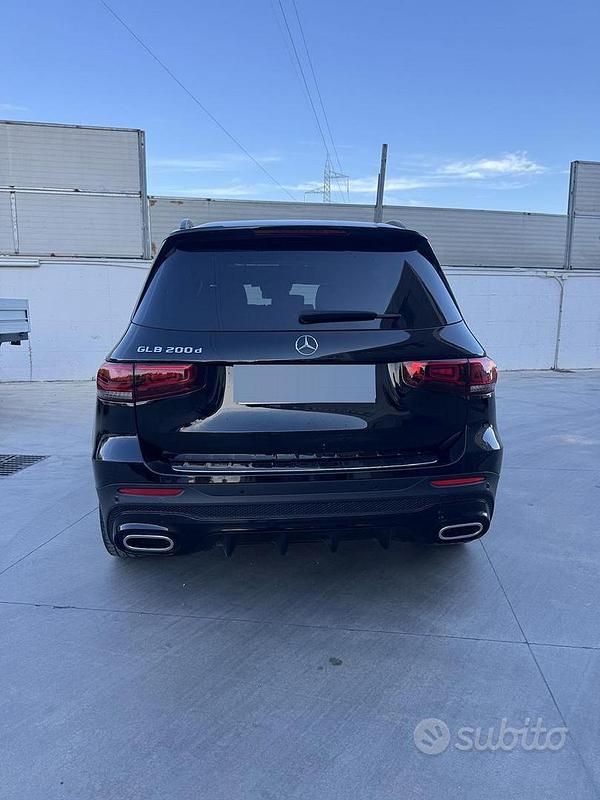 Usata Mercedes GLB200 Premium 150 CV (110 kW) 2022 Nero SUV