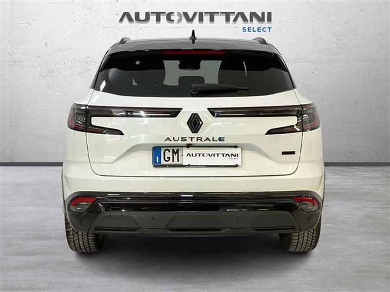 Usata Renault Austral Iconic Esprit Alpine 200 CV (147 kW) 2023 Bianco SUV