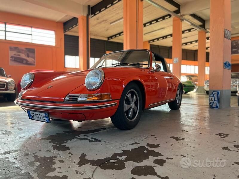 Arancione Usata 1970 Porsche 911 Cabrio | 138.000 € - Immagine 1/4