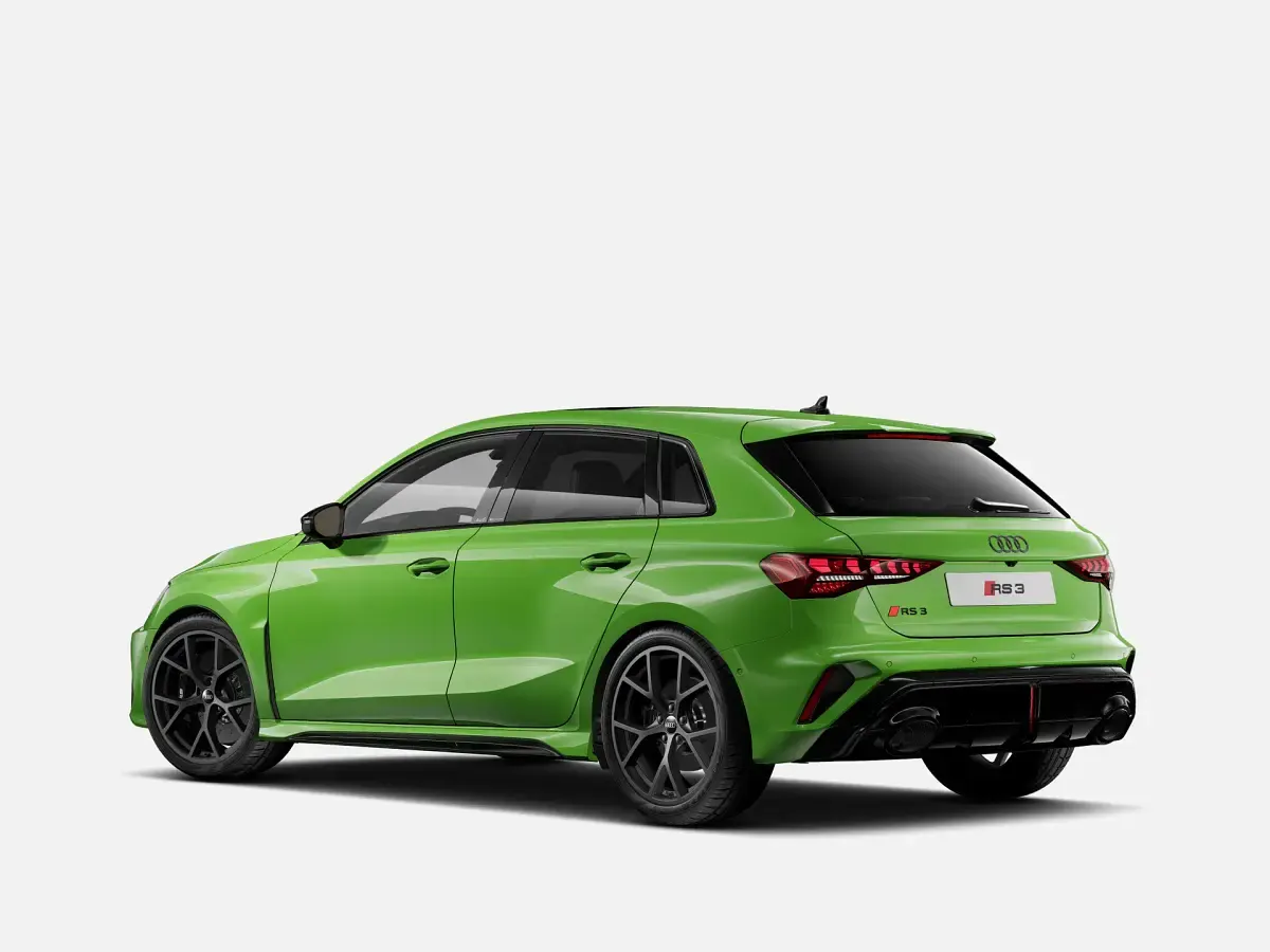 Nuova Audi RS3 Sportback Comfort 400 CV (294 kW) 2026 Verde kyalami Utilitaria