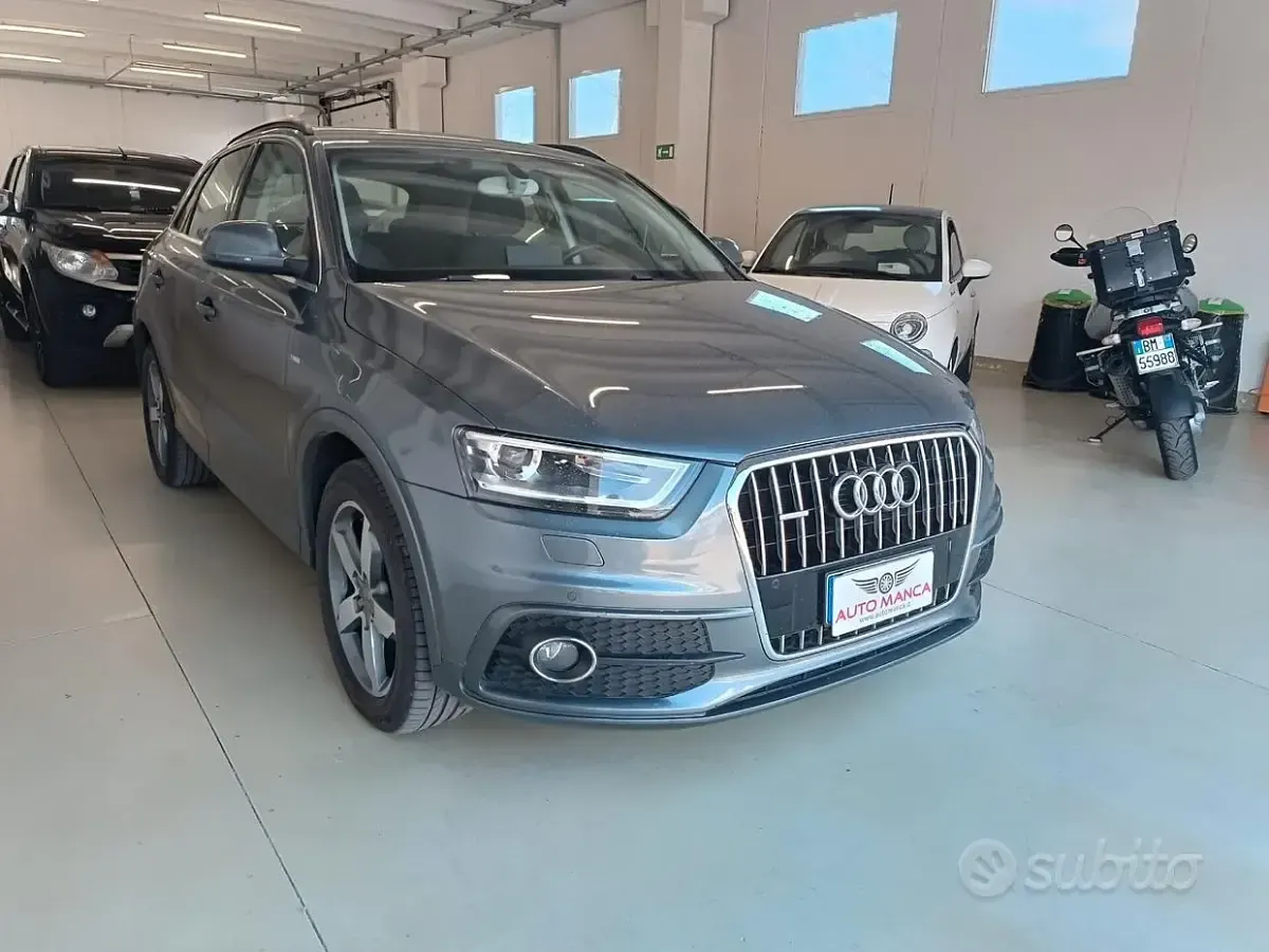 Usata Audi Q3 Advanced Plus 170 CV (125 kW) 2012 Grigio SUV