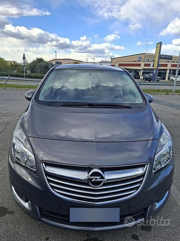 Usata Opel Meriva 95 CV (69 kW) 2017 Grigio Monovolume